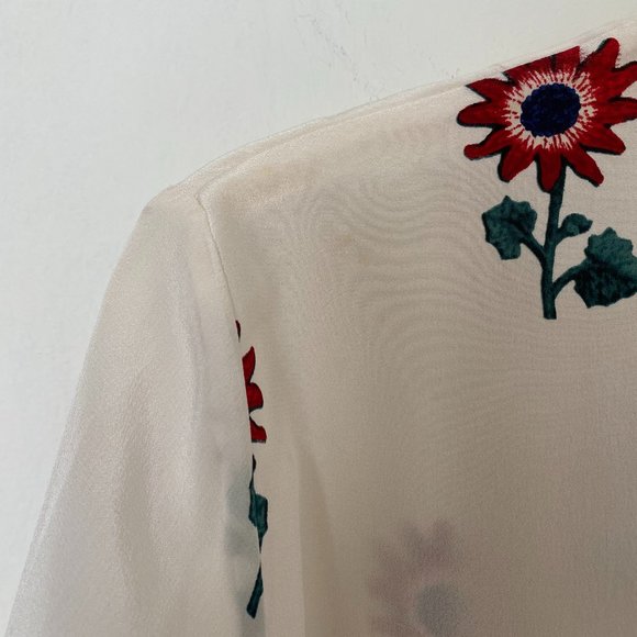Stone Cold Fox Silk Radical Blouse Floral Bell - Picture 4 of 5